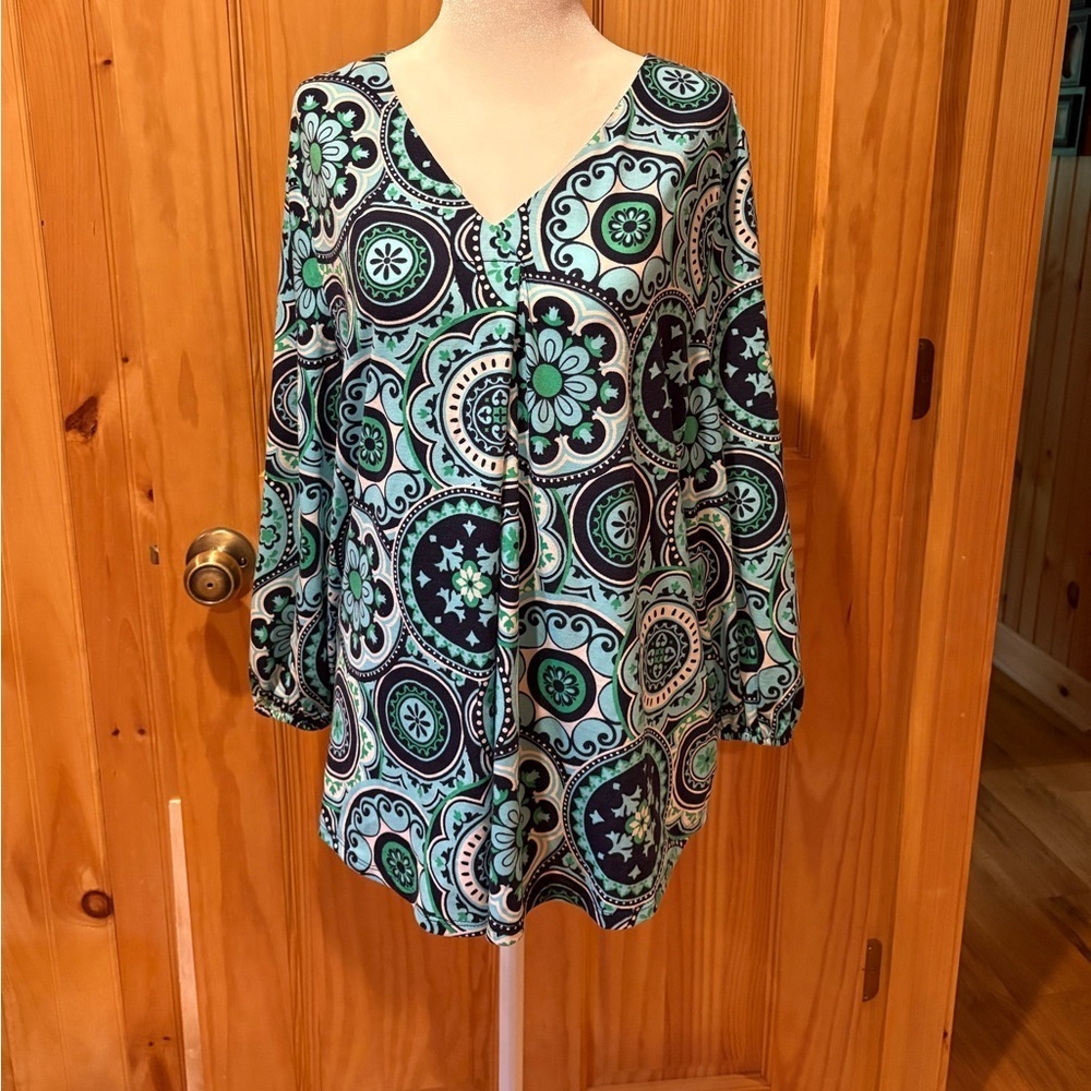Kim Rogers Printed Pleated V-Neck Top women’s size L NWT